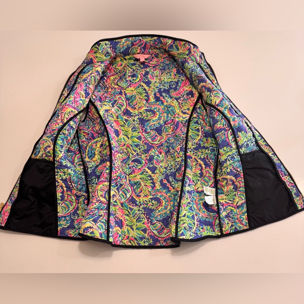 Lilly Pulitzer Lightweight Quilted Vest Black Size Large Zip Snap Pockets - Picture 4 of 9